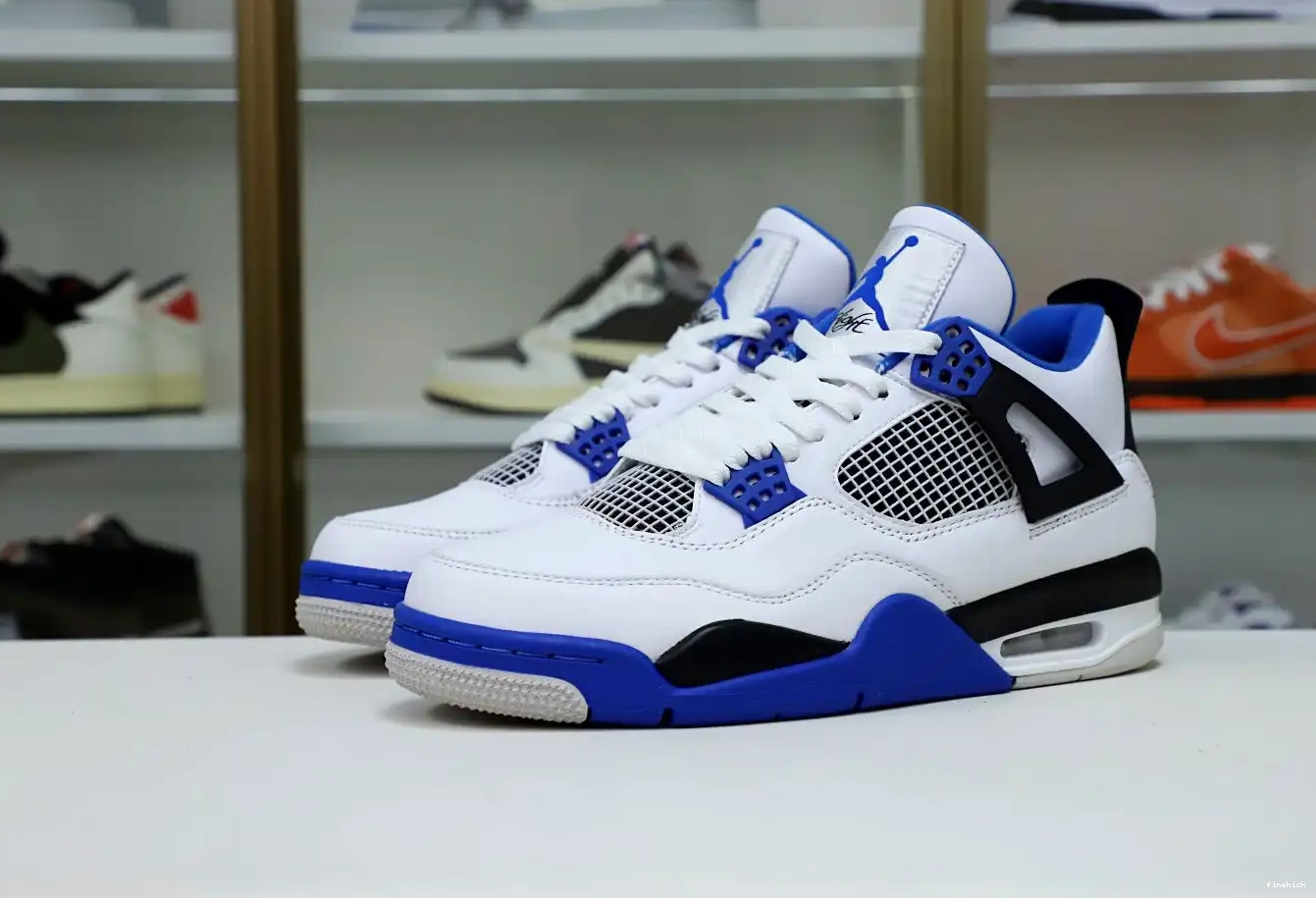AIR MOTORSPORTS 4 JORDAN RETRO 0518